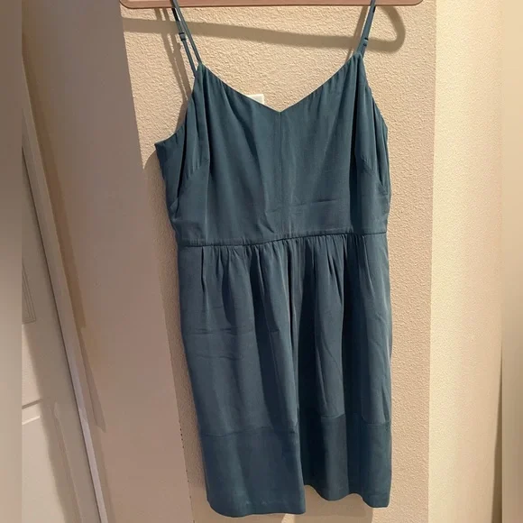 Madewell silk dress - Picture 3 of 8